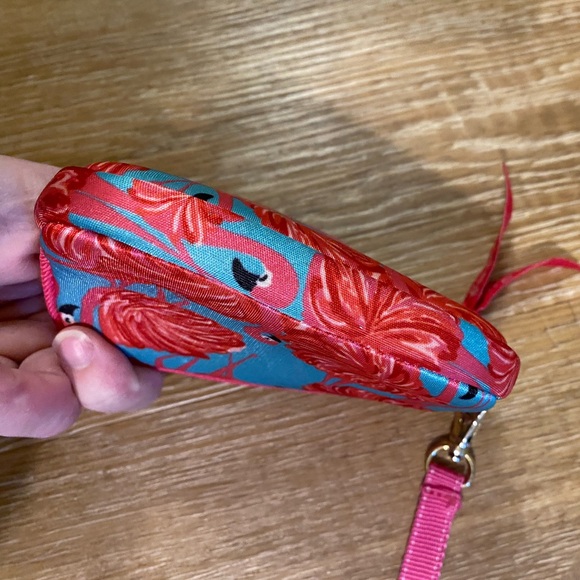 Lilly Pulitzer Neoprene Small Wristlet Case flamingo pattern - Picture 5 of 6
